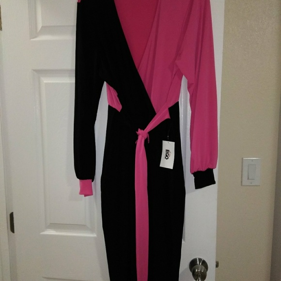 Wrap Dress - Picture 3 of 3